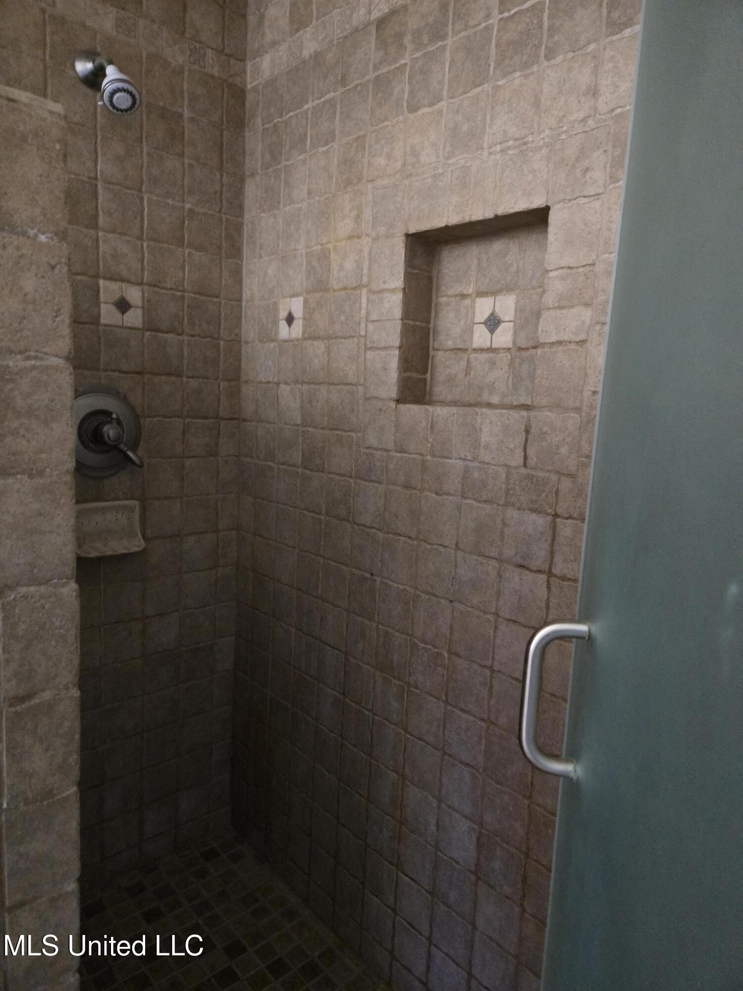 2717 Honduras Drive Gautier, MS 39553 - Photo 10 of 22 1000134573