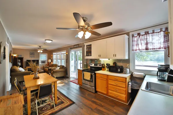 $299,900 | 21138 Bluegill Road, Ironton, MN 56455