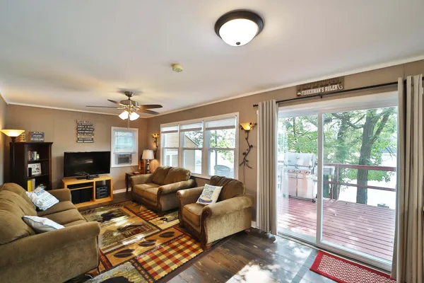 $299,900 | 21138 Bluegill Road, Ironton, MN 56455