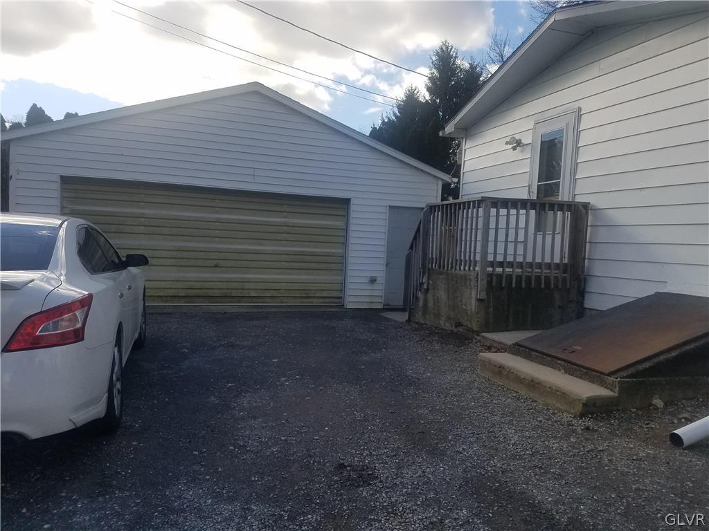 4332 Shankweiler Road Orefield, PA 18069 - Photo 3 of 12 Gallery Image 3