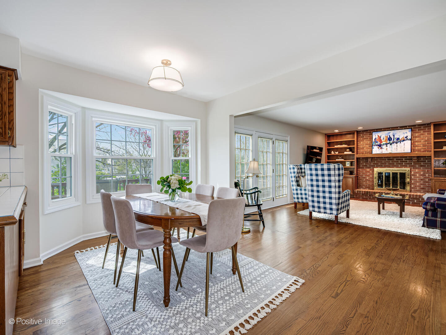 6400 Wesley Road Willowbrook, IL 60527 - Photo 14 of 37 Gallery Image 14