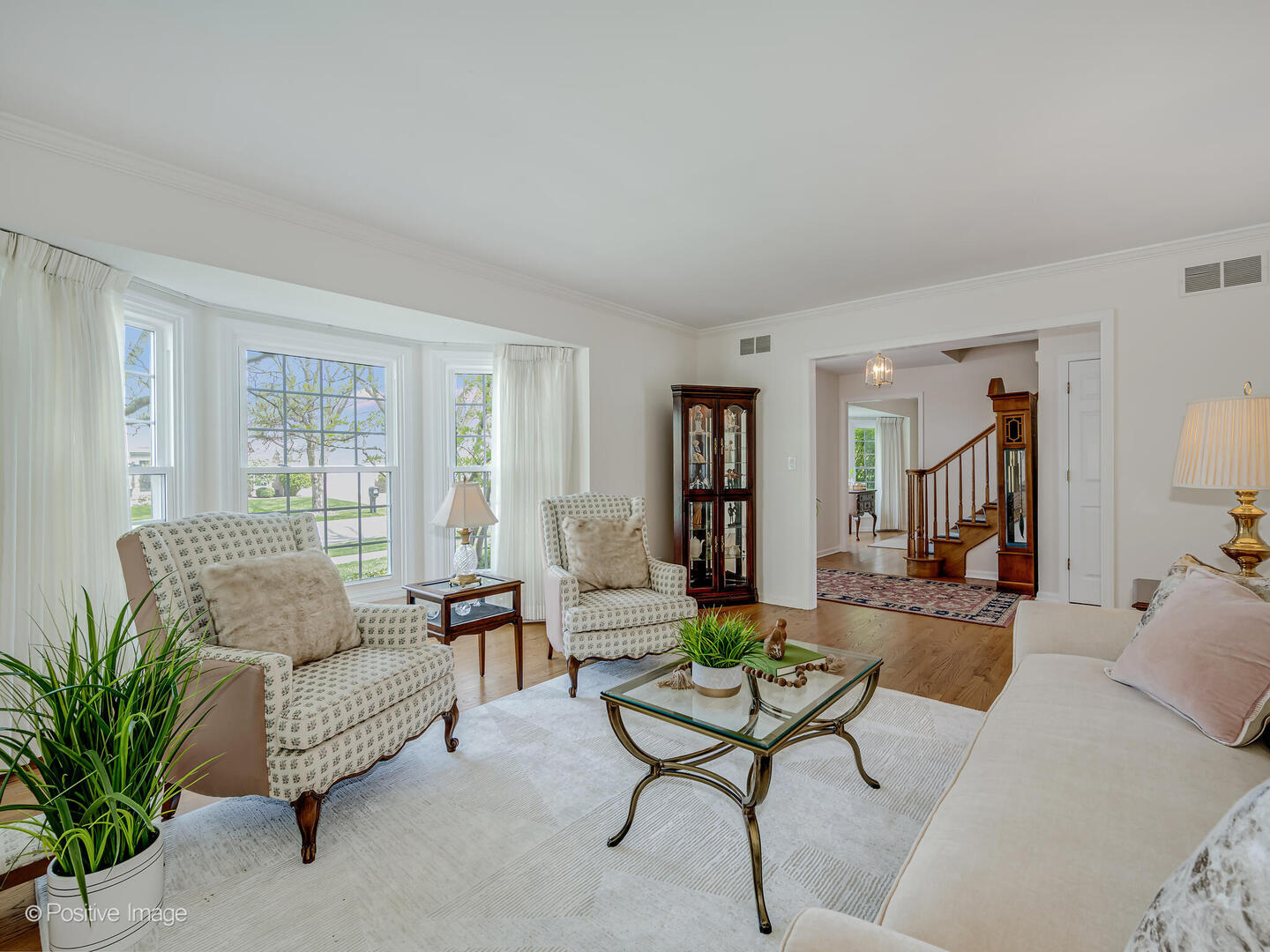 6400 Wesley Road Willowbrook, IL 60527 - Photo 6 of 37 Gallery Image 6