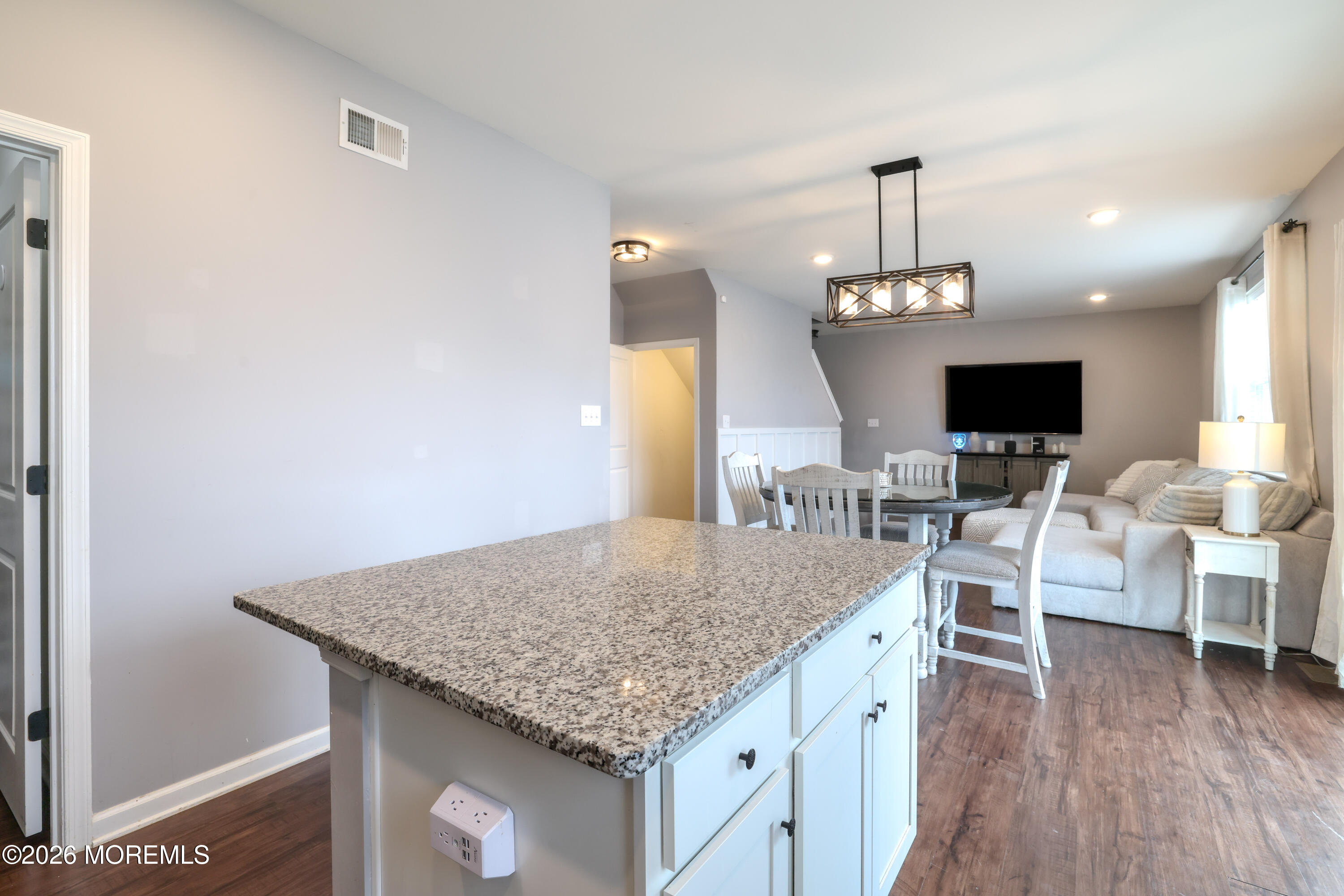 28 Dylan Boulevard Barnegat, NJ 08005 - Photo 20 of 51 877A8329-Edit