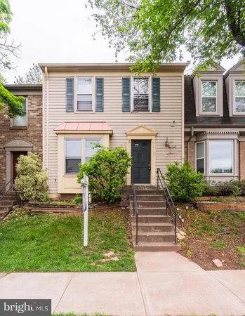 $2,675 | 14167 Royal Oak Lane, Centreville, VA 20120