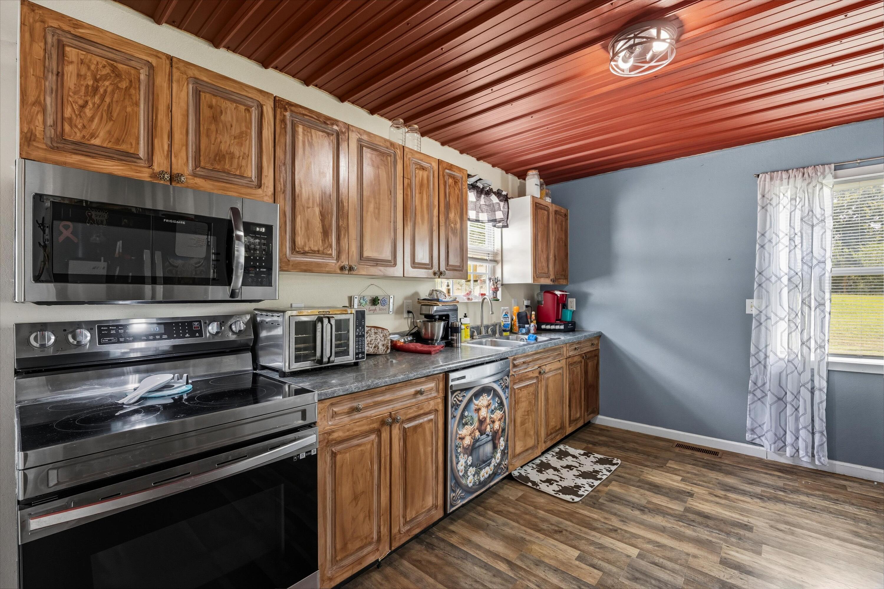 168 Trace Lane Dayton, TN 37321 - Photo 9 of 25 09-090A4111