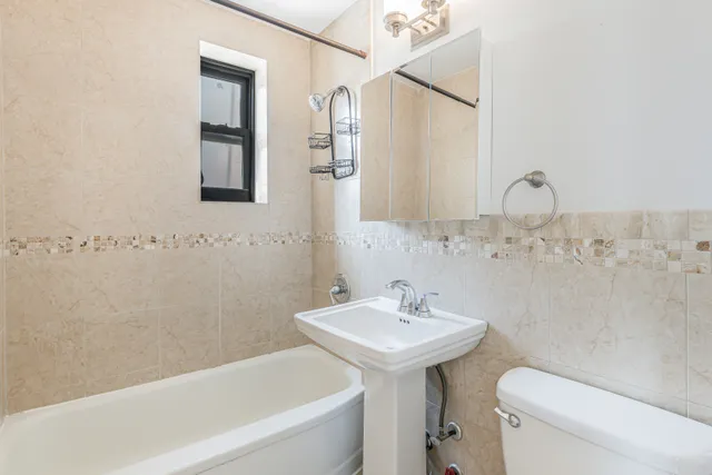 $389,000 | Undisclosed Address | Hudson Heights