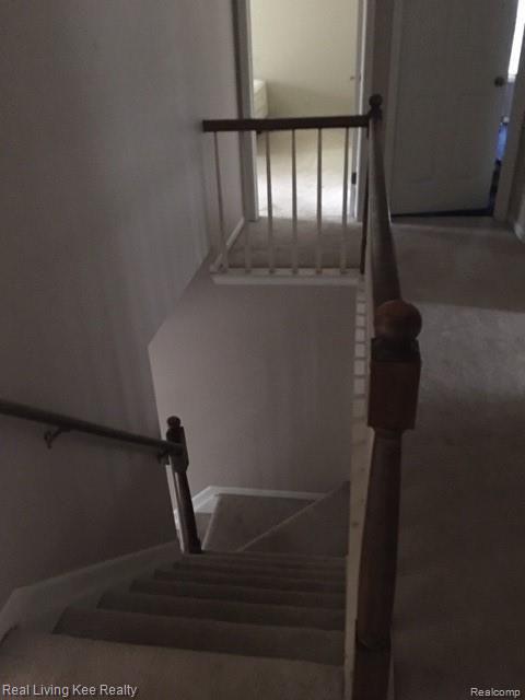 3390 Lake George Road Oakland, MI 48363 - Photo 14 of 25 IMG_2231.JPG