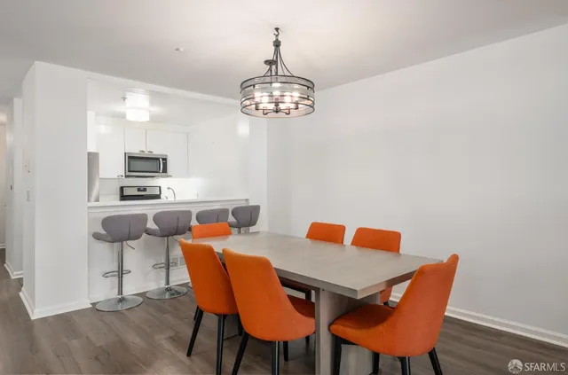 $5,498 | 600 Chestnut Street, Unit 107, San Francisco, CA 94133