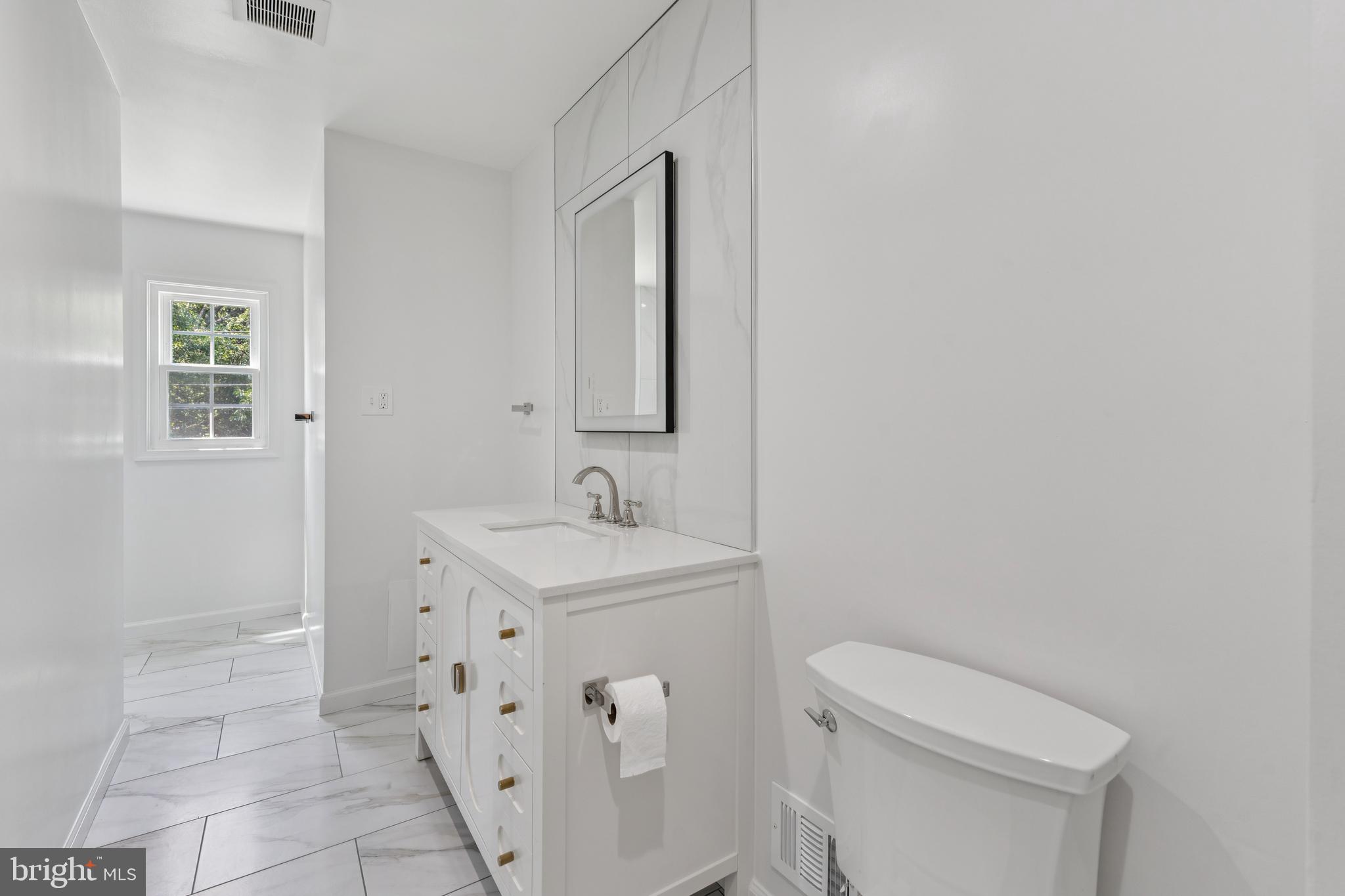 2827 Ellicott Street Northwest Washington, DC 20008 - Photo 26 of 50