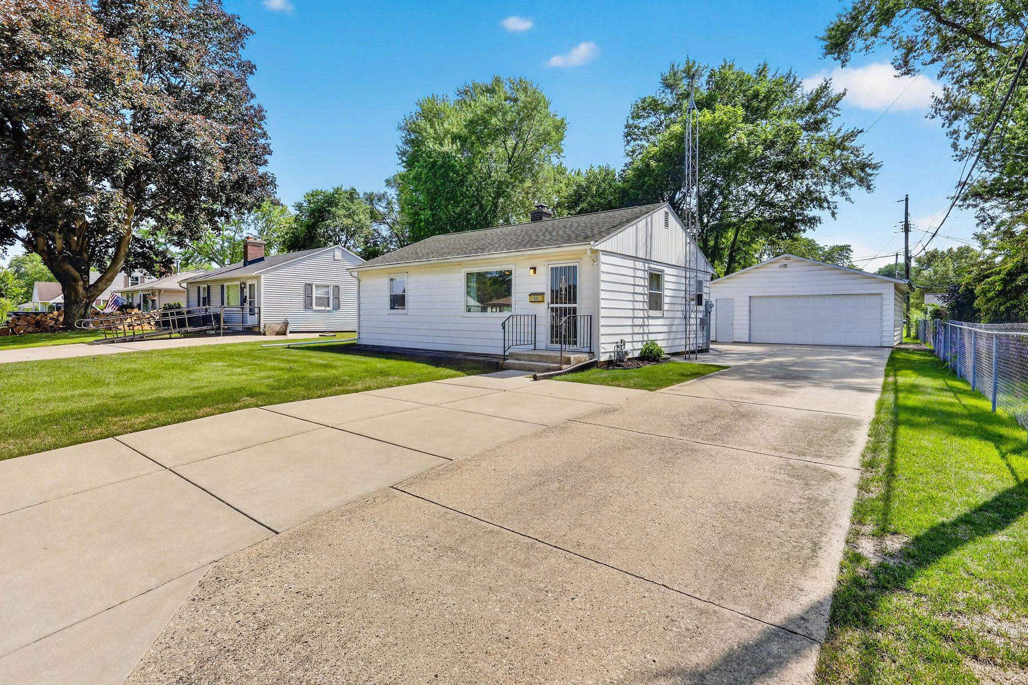 1322 Rosedale Avenue Madison, WI 53714 - Photo 40 of 46