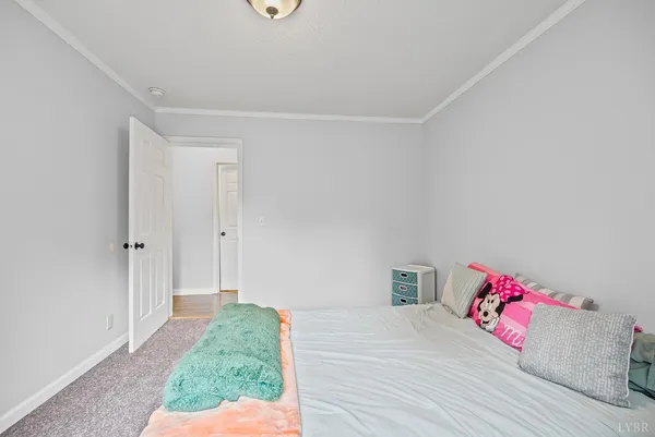 a view of a walk in closet