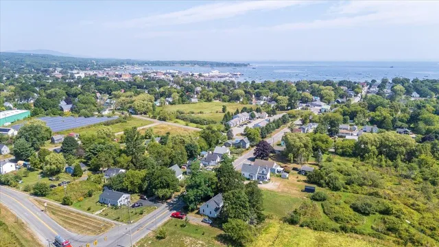 $359,000 | 56 Thomaston Street, Rockland, ME 04841