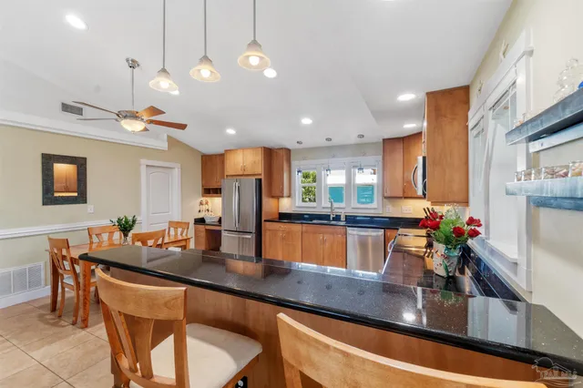 a view of workspace with windows