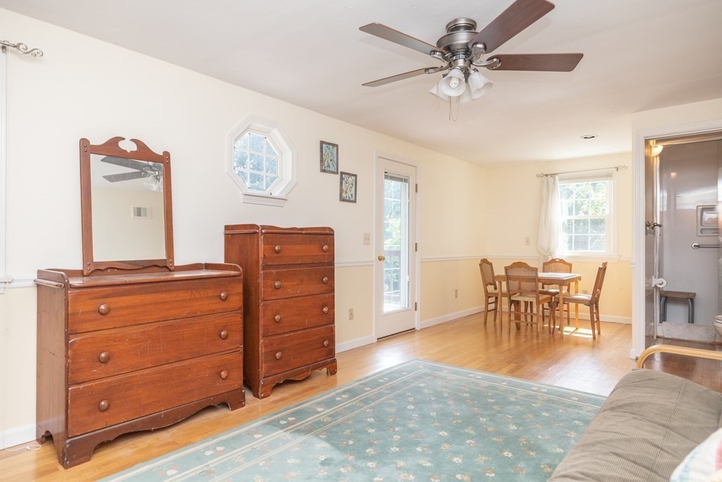 55 Viscount Road Longmeadow, MA 01106 - Photo 24 of 42