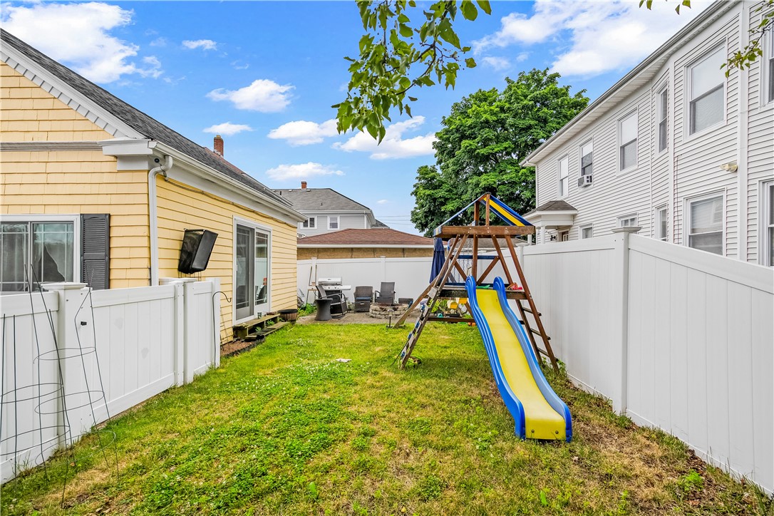 10 Booth Avenue Pawtucket, RI 02861 - Photo 37 of 48