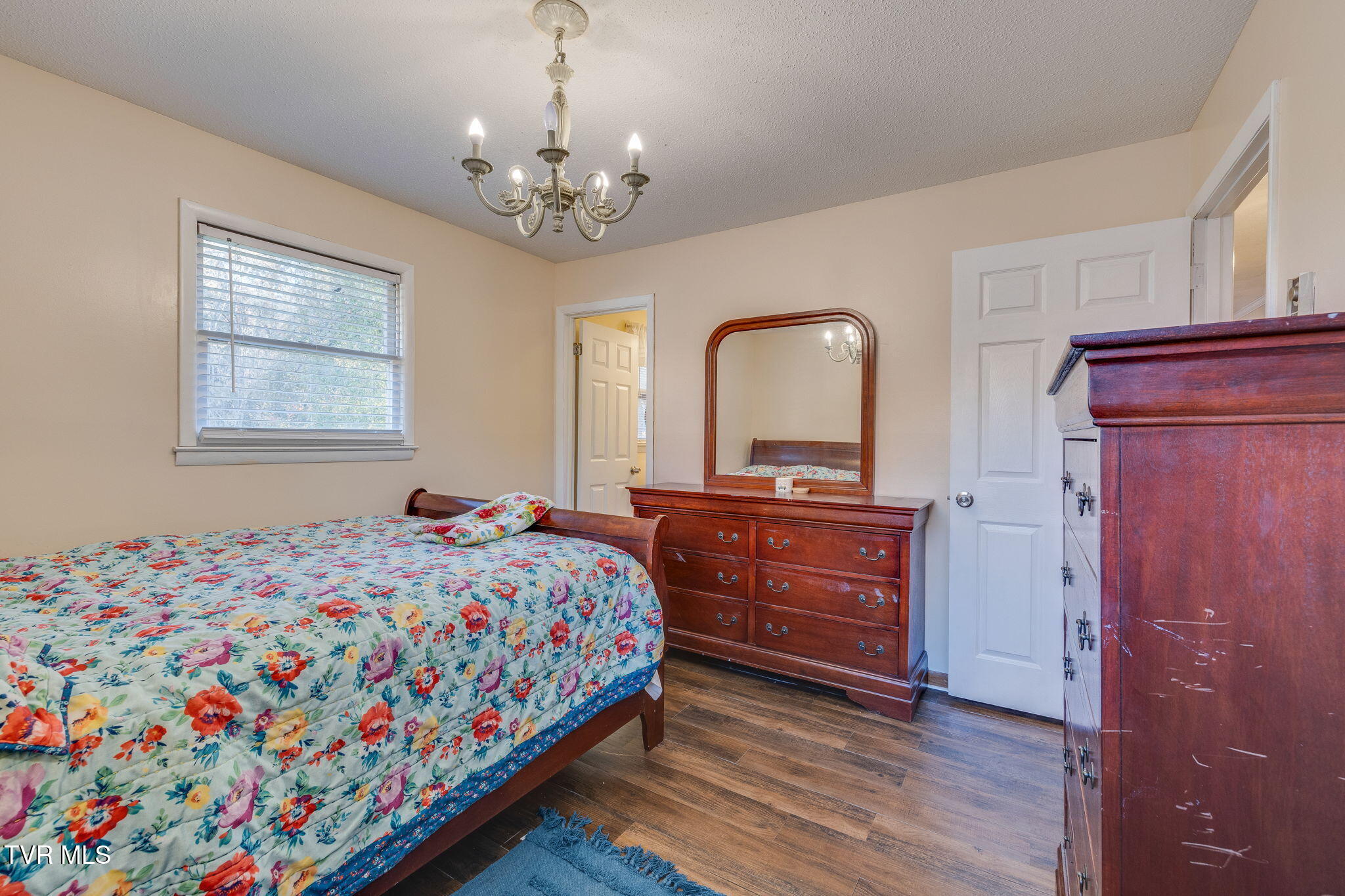 18 Ross Street Bristol, TN 37620 - Photo 13 of 25 013