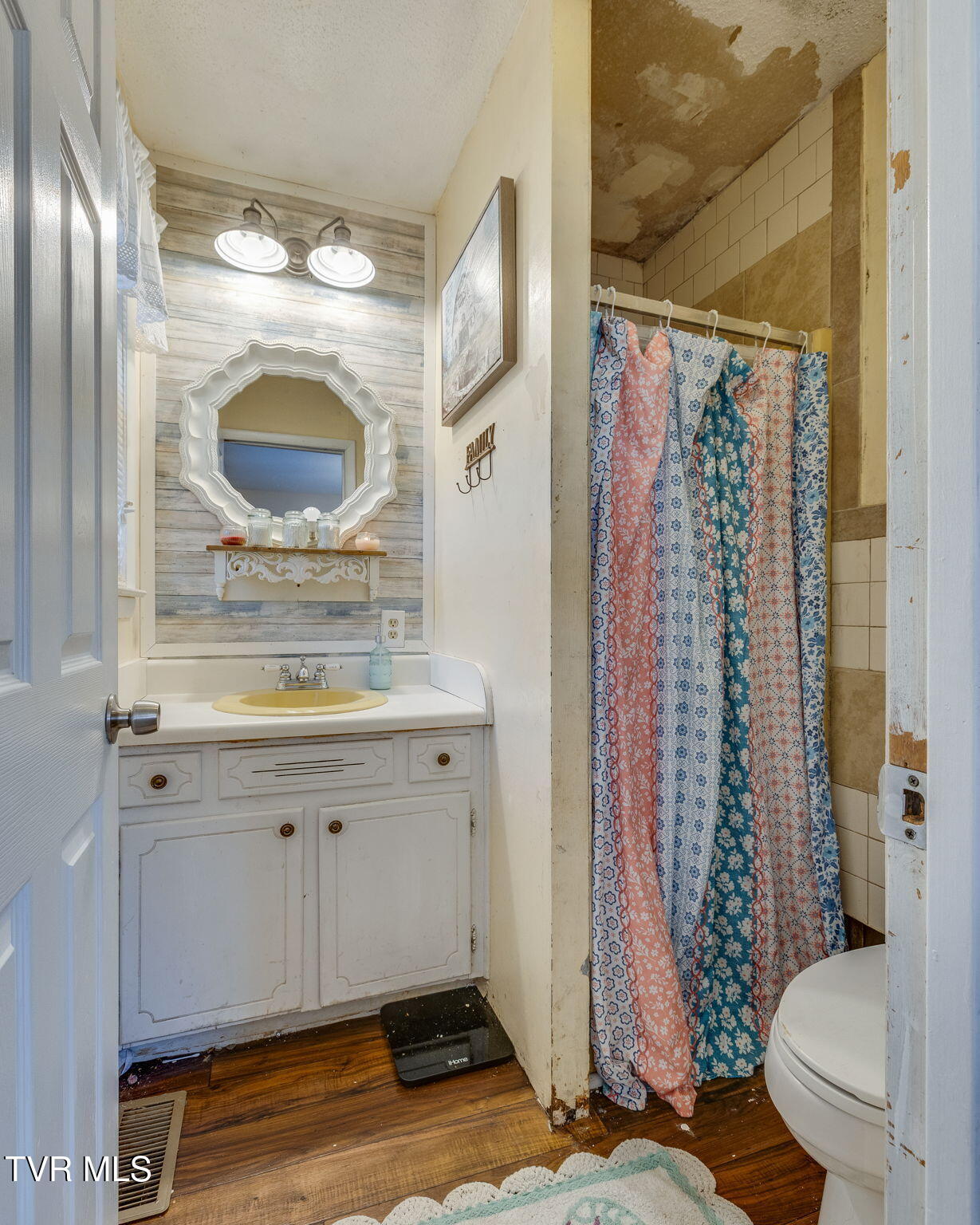 18 Ross Street Bristol, TN 37620 - Photo 15 of 25 015