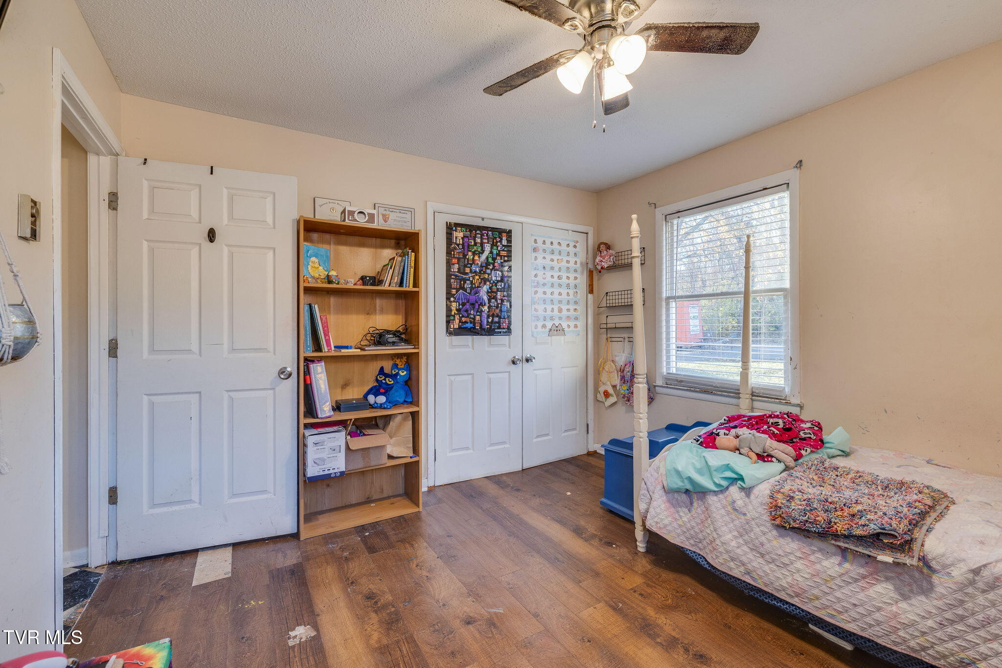 18 Ross Street Bristol, TN 37620 - Photo 17 of 25 017