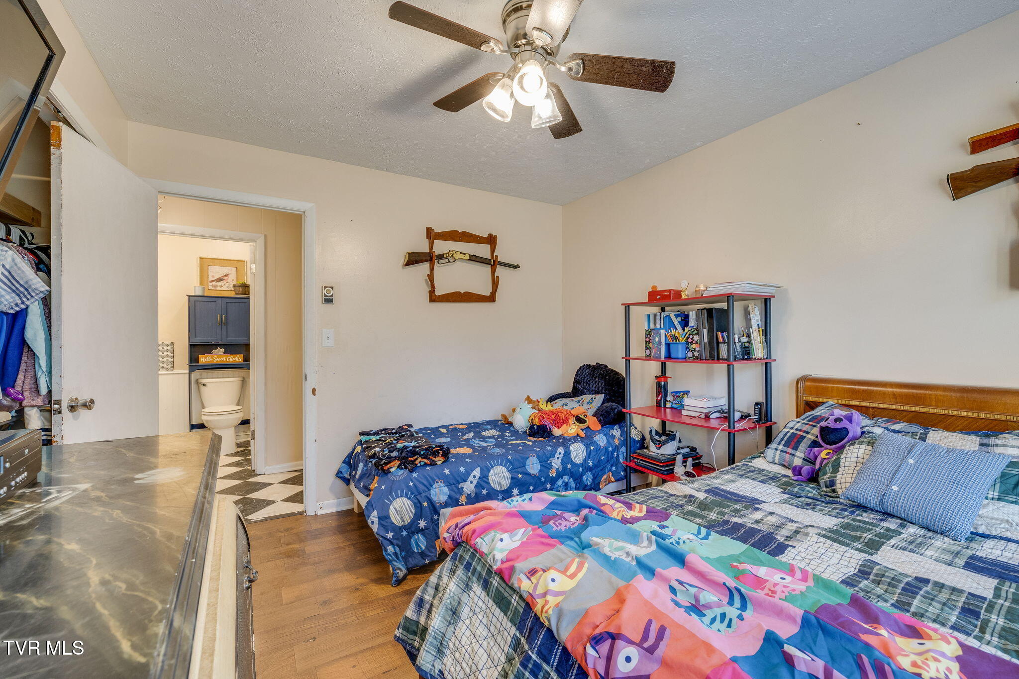 18 Ross Street Bristol, TN 37620 - Photo 21 of 25 021