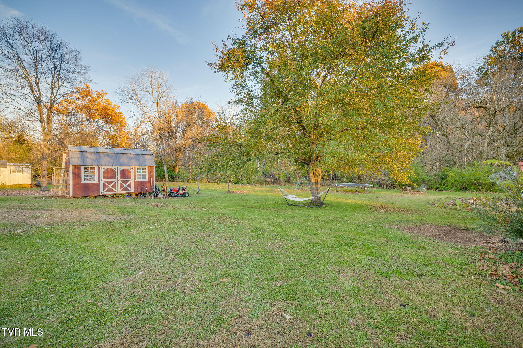 18 Ross Street Bristol, TN 37620 - Photo 23 of 25 023