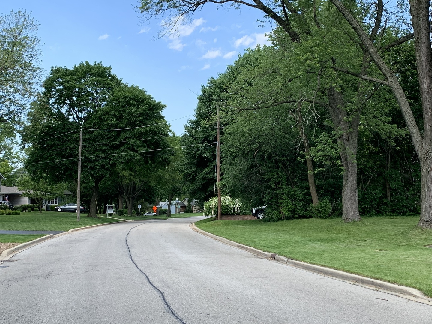 813 Sunset Road Wheaton, IL 60189 - Photo 17 of 19