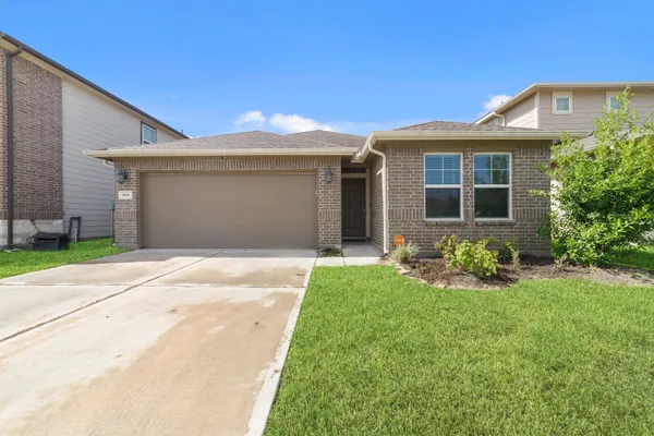 $2,400 | 906 Pismo Lane, Rosharon, TX 77583