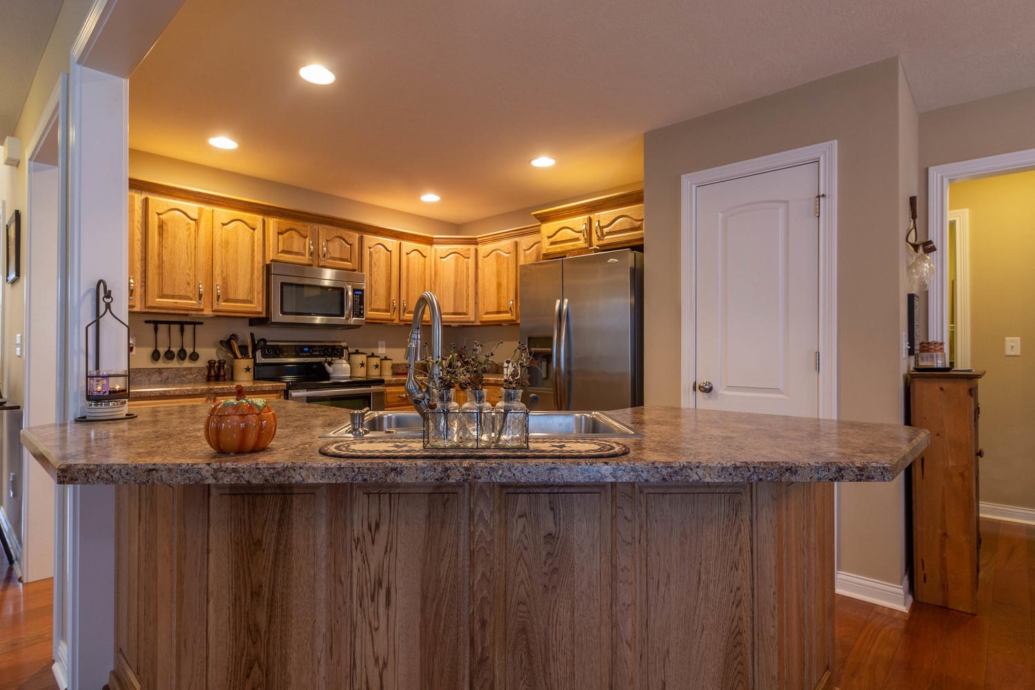 3356 West Cockrell Road Bloomington, IN 47403 - Photo 13 of 36 Gallery Image 13