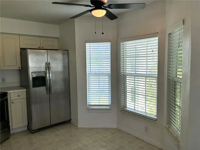 $1,900 | 1930 Westminster Circle, Unit 2, Vero Beach, FL 32966