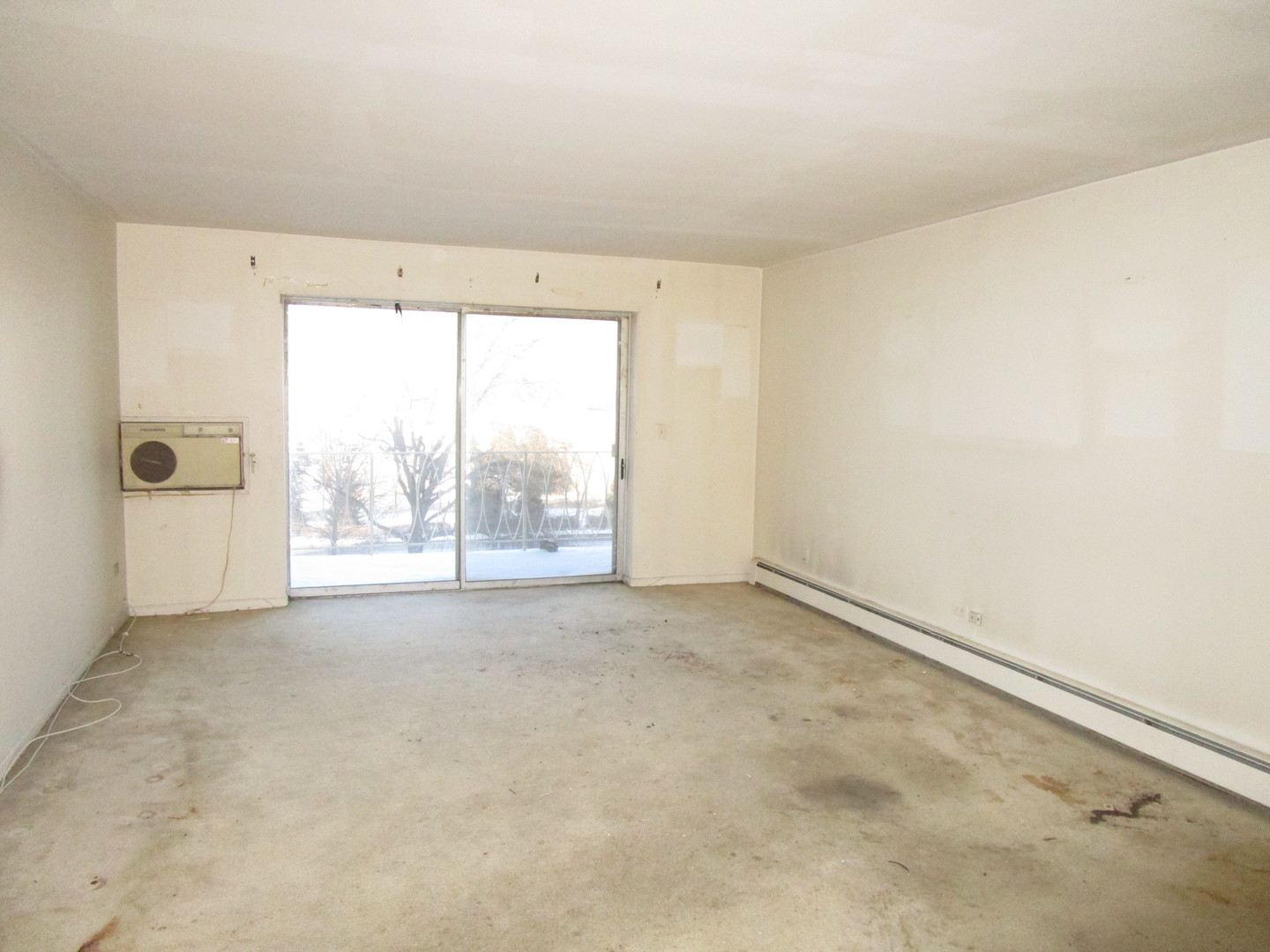 1301 South Finley Road, Unit 417 Lombard, IL 60148 - Photo 13 of 28