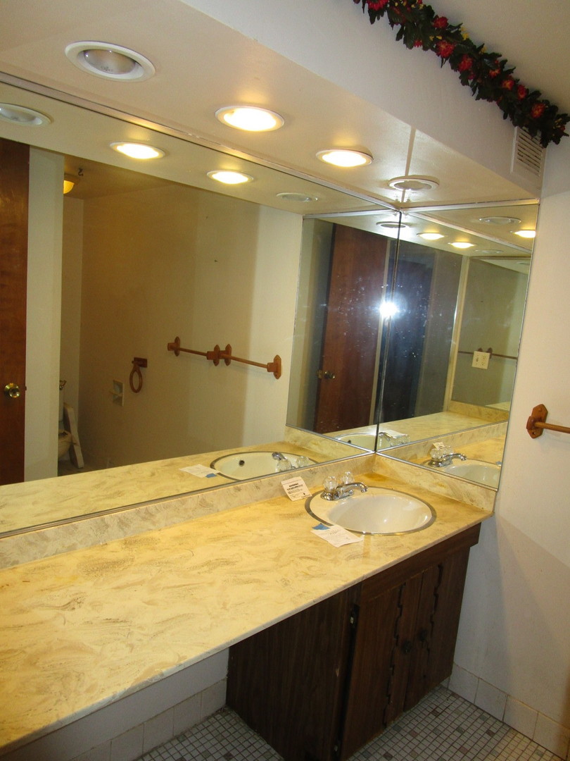 1301 South Finley Road, Unit 417 Lombard, IL 60148 - Photo 20 of 28