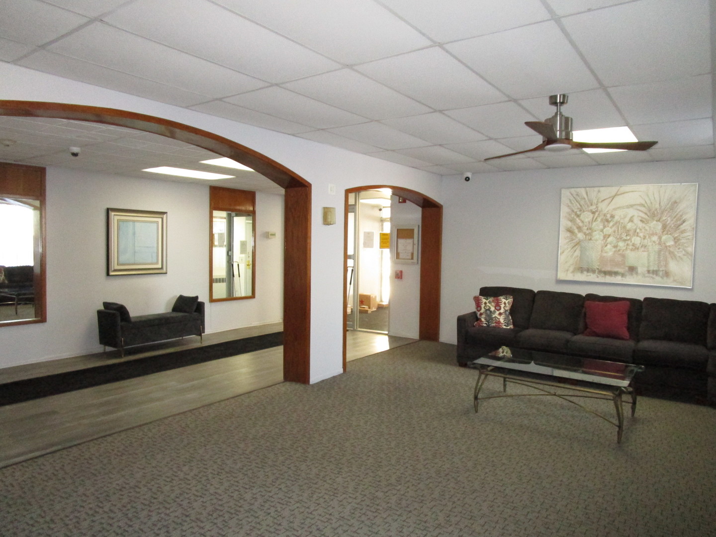 1301 South Finley Road, Unit 417 Lombard, IL 60148 - Photo 6 of 28