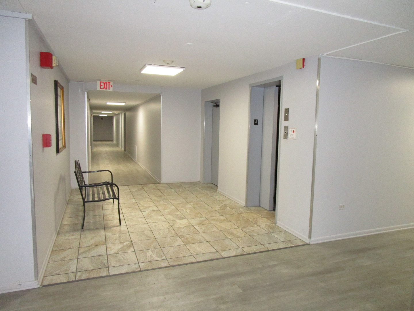 1301 South Finley Road, Unit 417 Lombard, IL 60148 - Photo 9 of 28