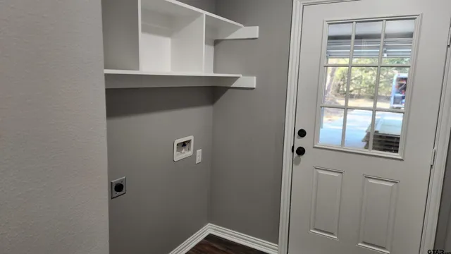 $439,000 | 6704 County Road 3700, Athens, TX 75752