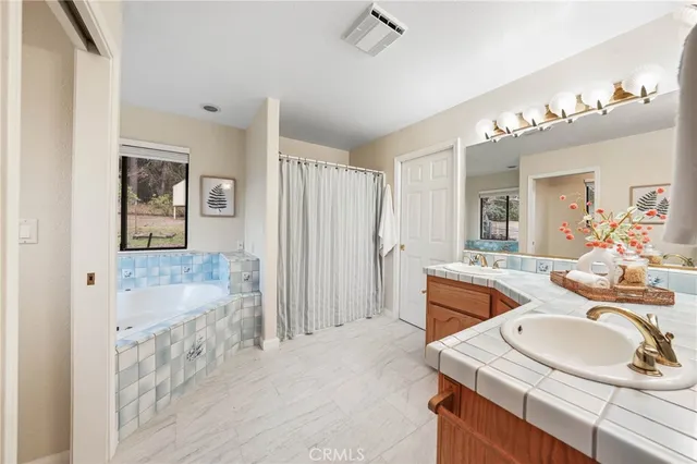 a view of an empty room with a closet