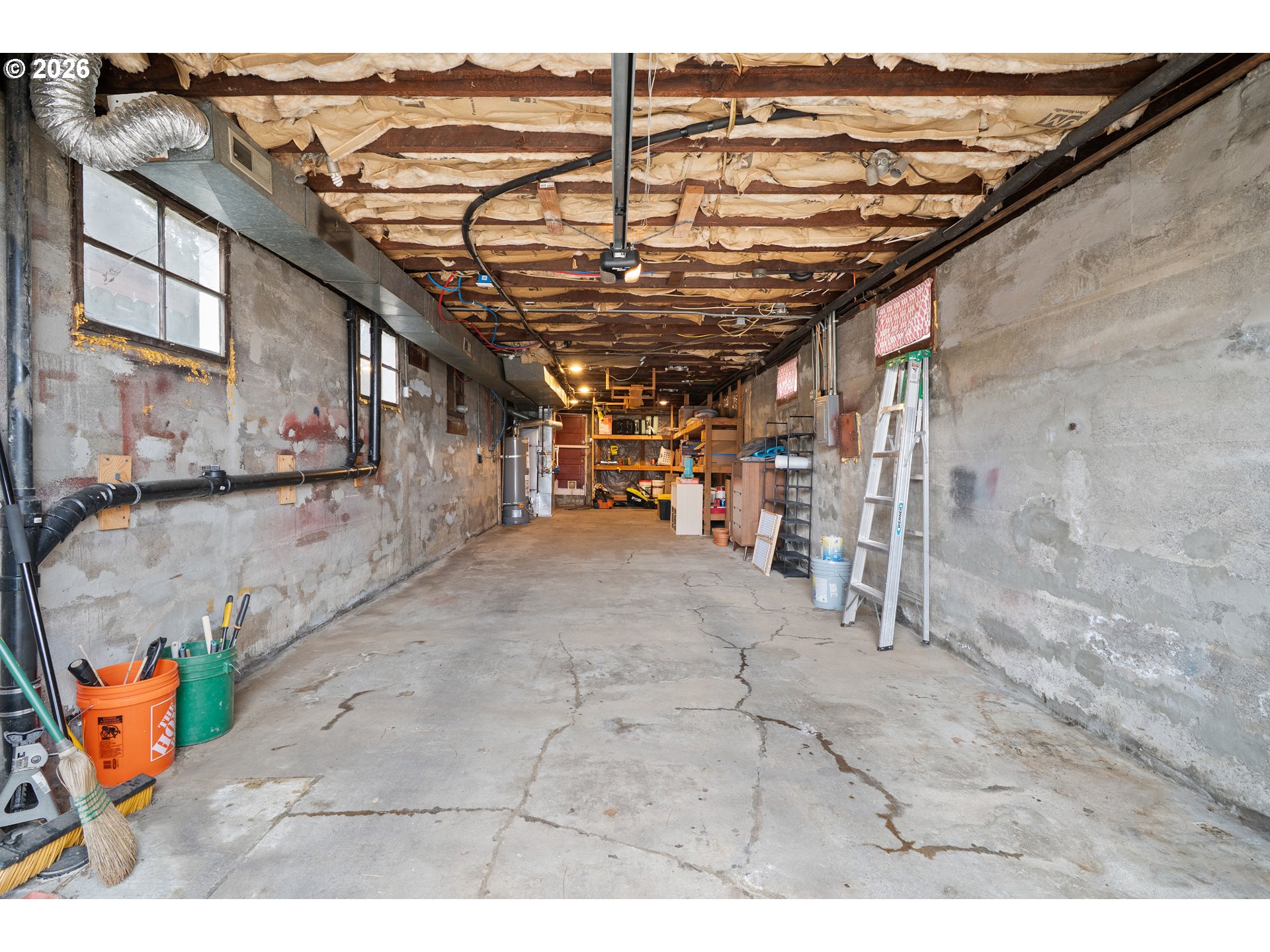 3017 South Water Avenue Portland, OR 97201 - Photo 28 of 31 a view of parking garage