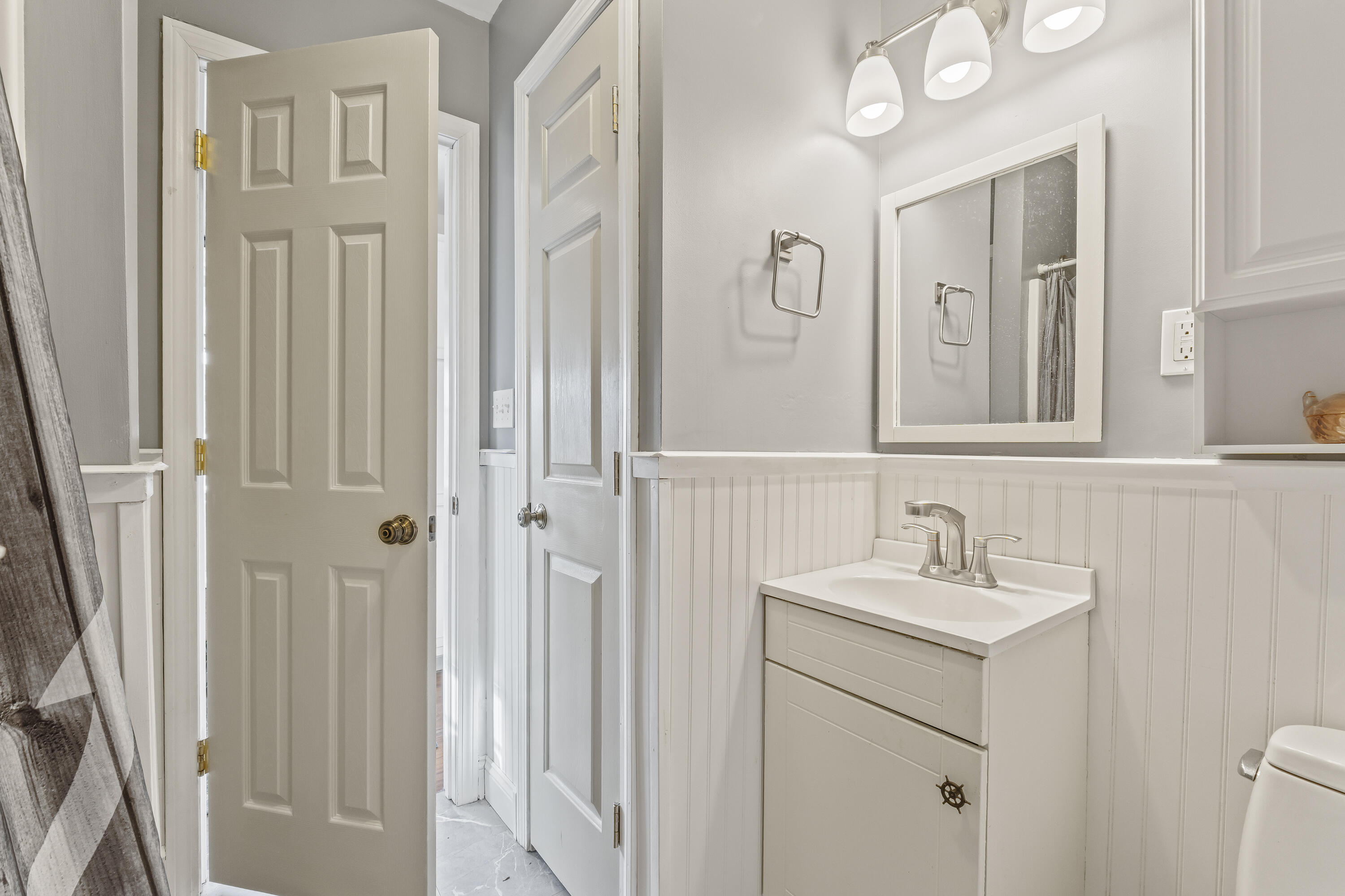 21 Lobster Cove Road Boothbay Harbor, ME 04538 - Photo 18 of 81 21 Lobster Cove Rd_0126