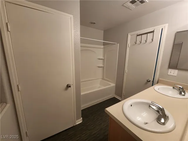 $2,095 | 9394 Fort Lincoln Avenue, Las Vegas, NV 89178