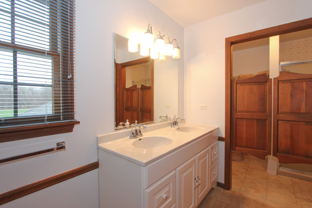 841 Ruth Drive Elgin, IL 60123 - Photo 17 of 25