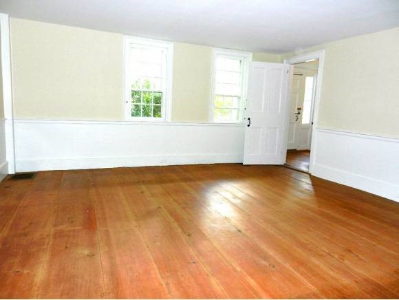 331 Main Street Hopkinton, NH 03229 - Photo 8 of 26