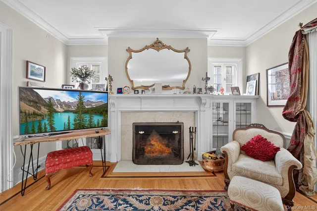 $474,999 | 13 Garfield Place, Poughkeepsie, NY 12601