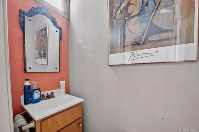 $474,999 | 13 Garfield Place, Poughkeepsie, NY 12601