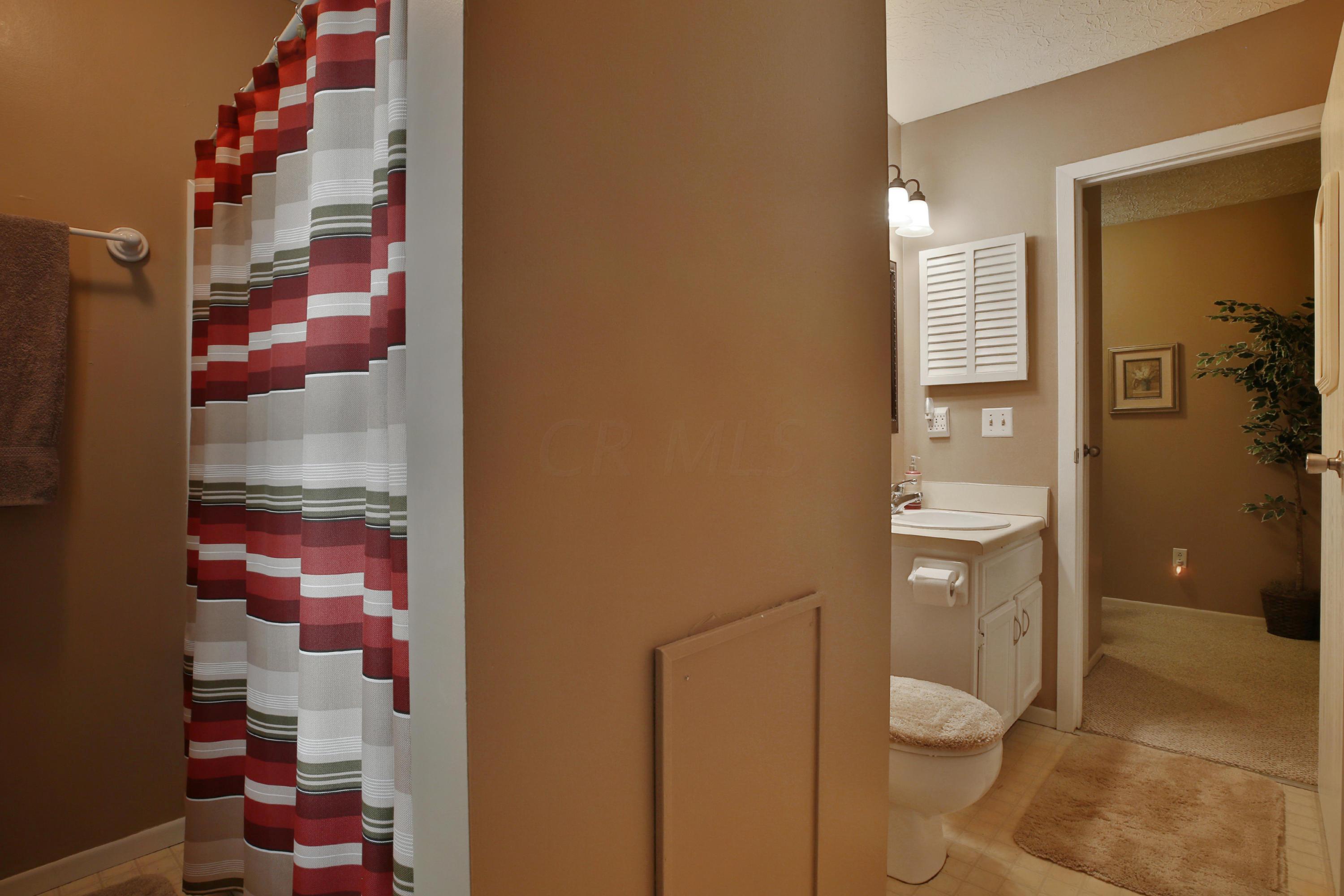 4914 Dunlap Road Columbus, OH 43229 - Photo 27 of 40 Gallery Image 27