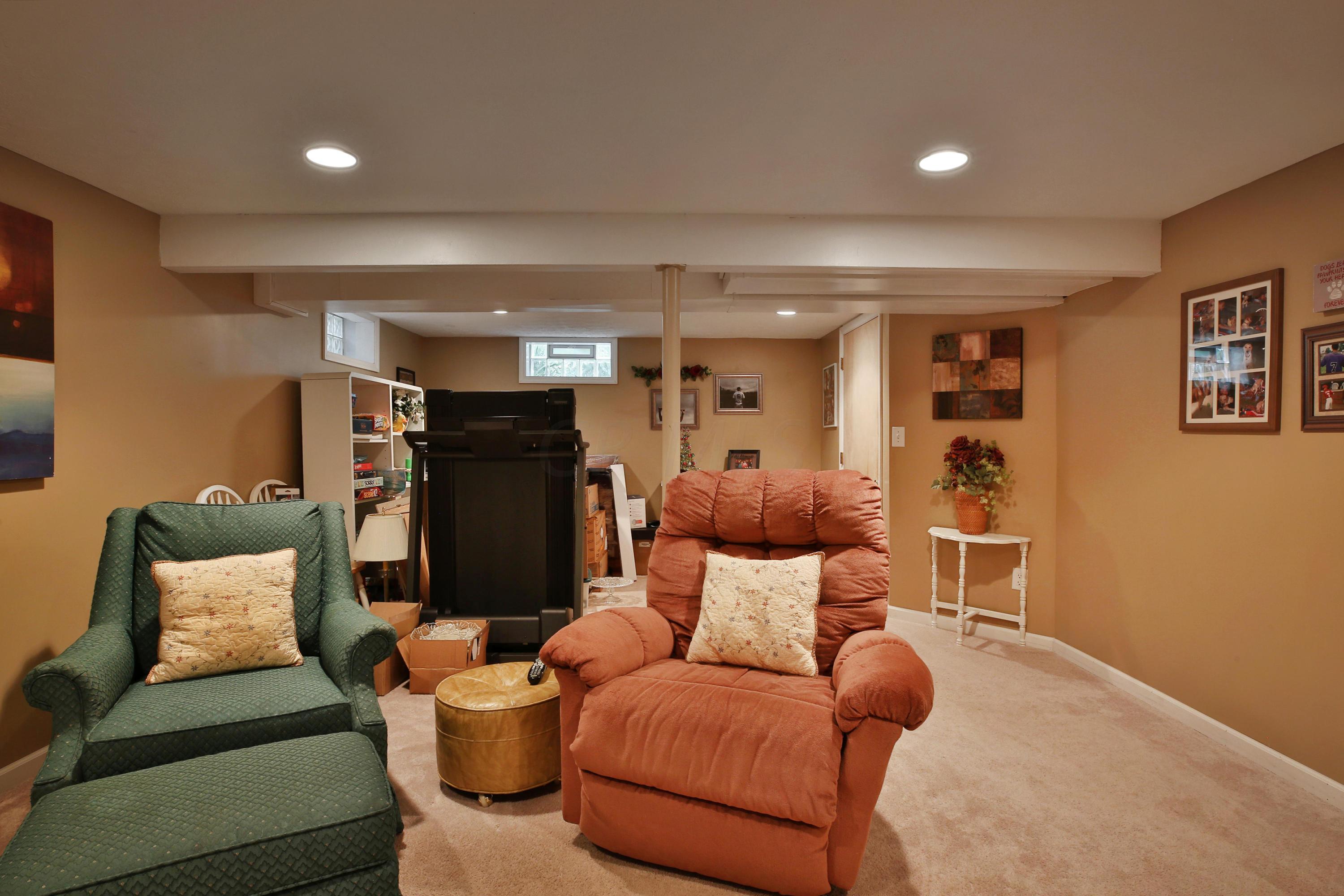 4914 Dunlap Road Columbus, OH 43229 - Photo 31 of 40 Gallery Image 31