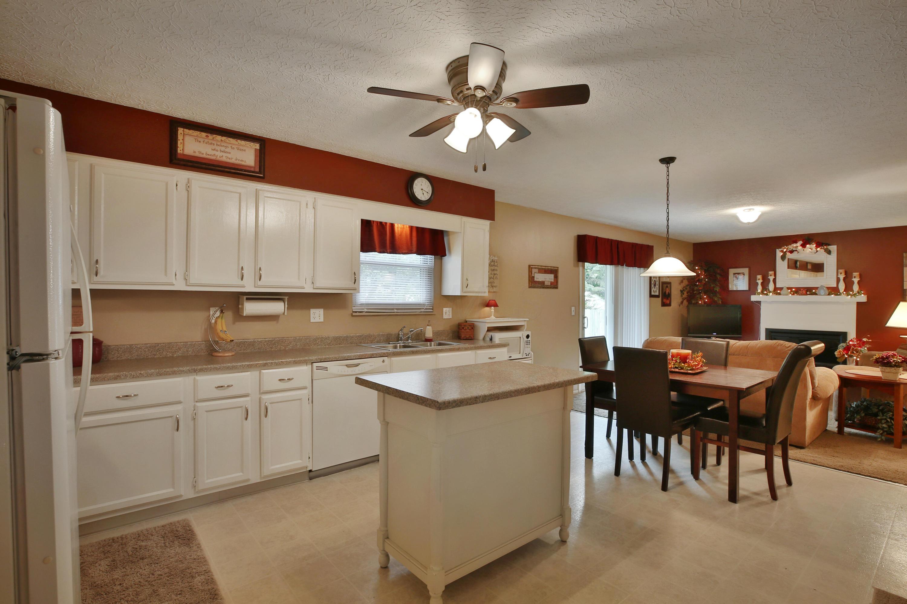 4914 Dunlap Road Columbus, OH 43229 - Photo 9 of 40 Gallery Image 9