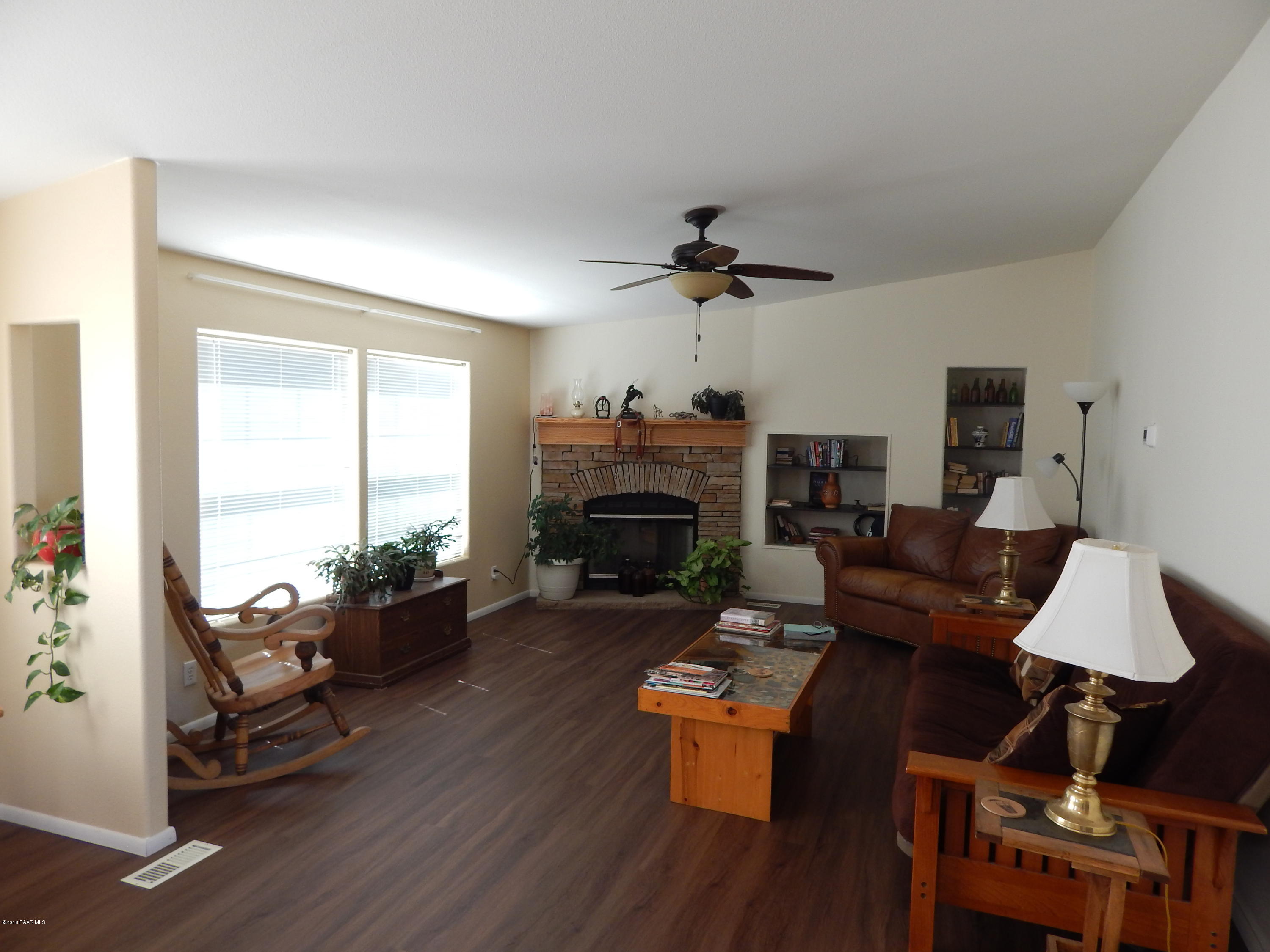 24562 North Big Springs Ranch Road Paulden, AZ 86334 - Photo 8 of 41 Great Room