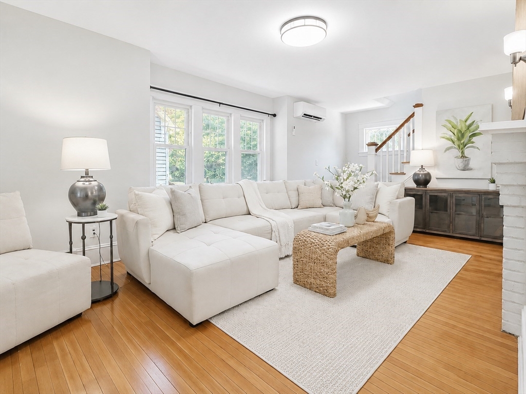 101 Bay State Road Worcester, MA 01606 - Photo 6 of 35
