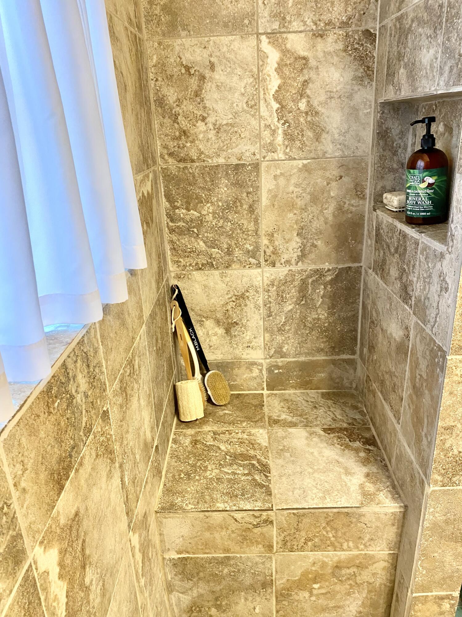 1308 Dry Valley Road Rossville, GA 30741 - Photo 21 of 39 bathroom 1