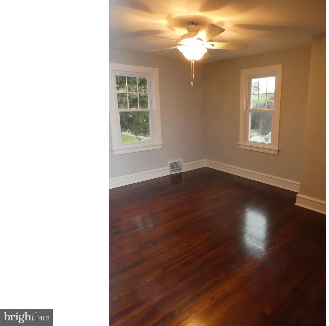 236 Strathmore Road Havertown, PA 19083 - Photo 9 of 13