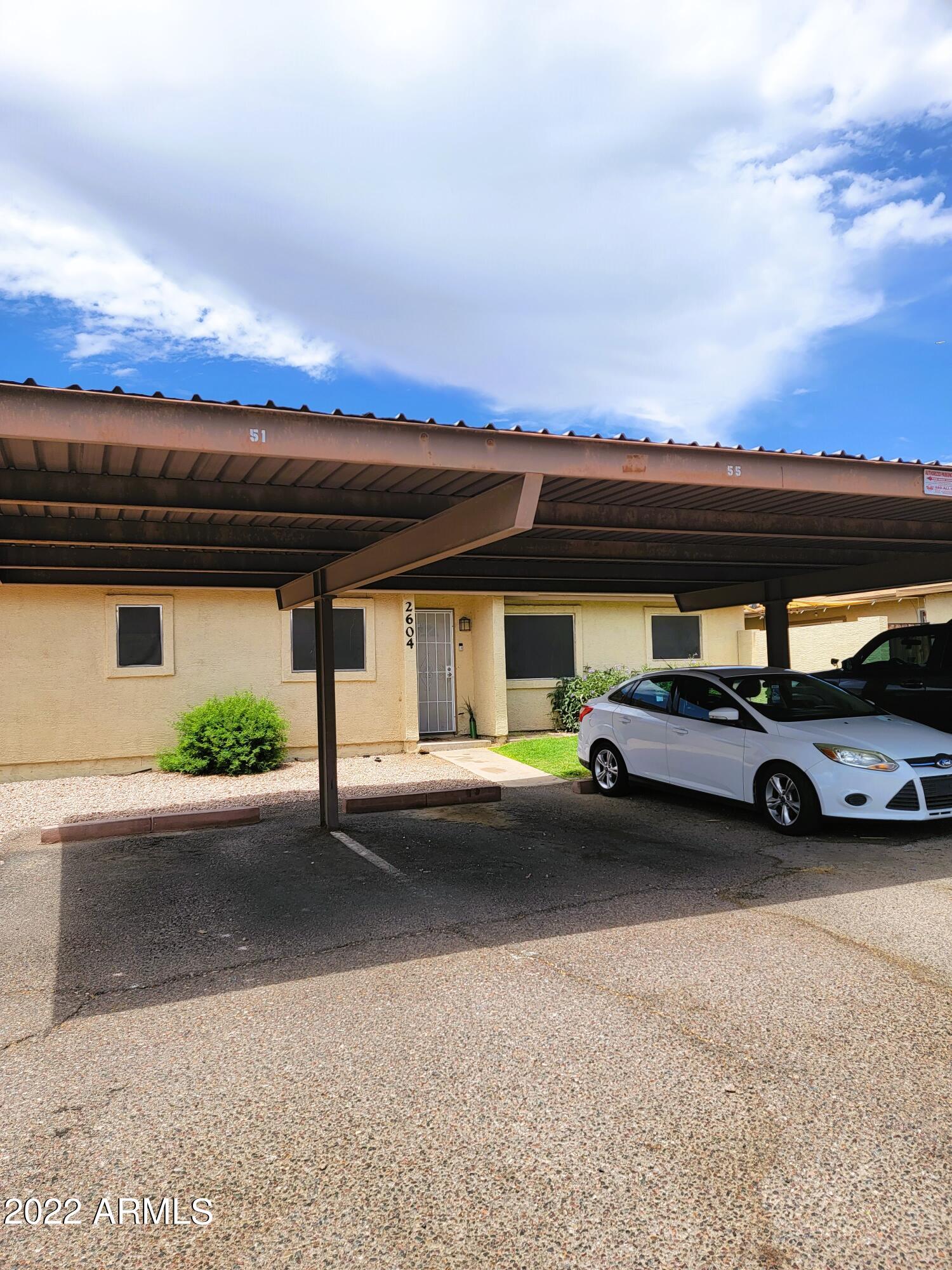 2604 East Lemon Street Tempe, AZ 85288 - Photo 5 of 12 Lemon Parking