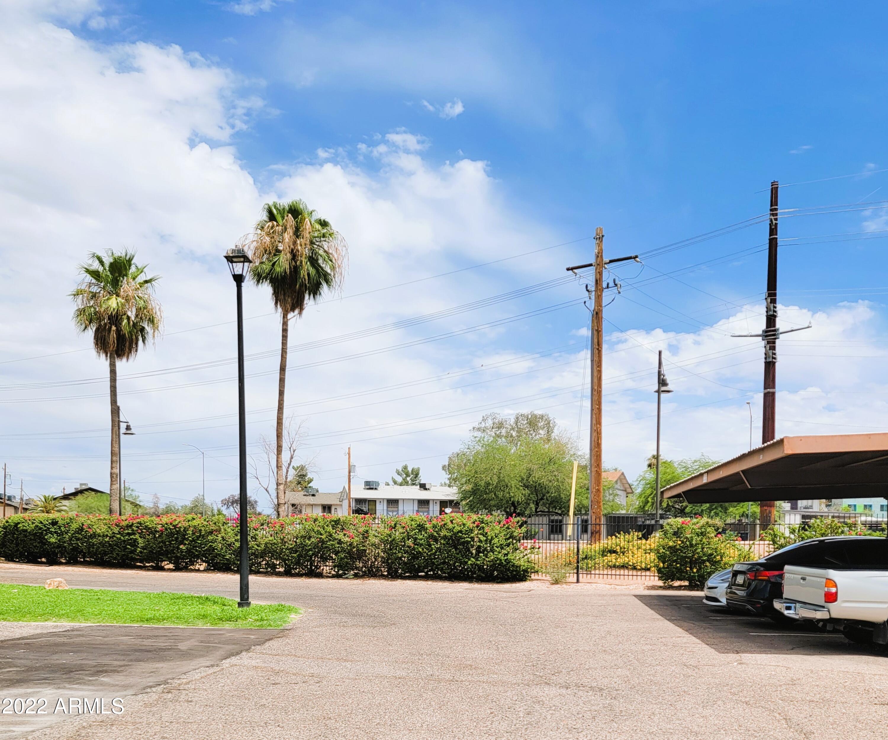 2604 East Lemon Street Tempe, AZ 85288 - Photo 7 of 12 Lemon Parking Area View
